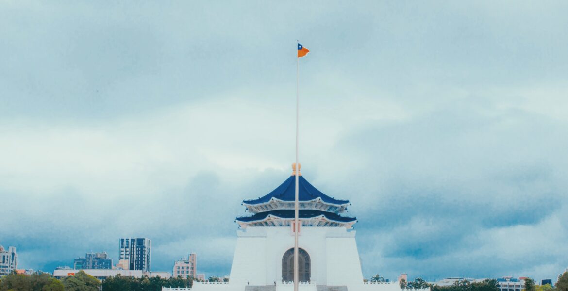 Good Vibes And Daring Showdown In Shang-chi (2021)